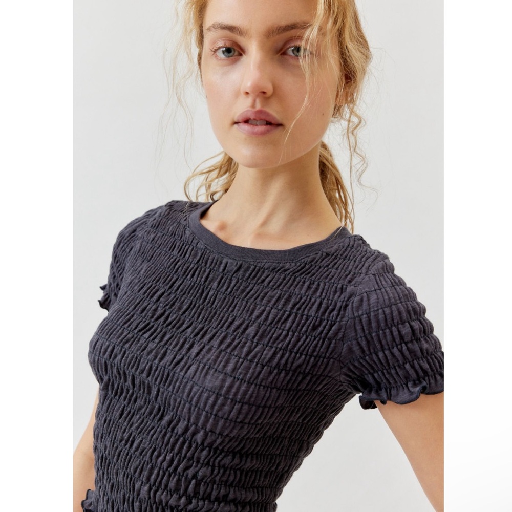 Urban Renewal Remnants Smocked Baby Tee - Grey L - UO Urban Outfitters